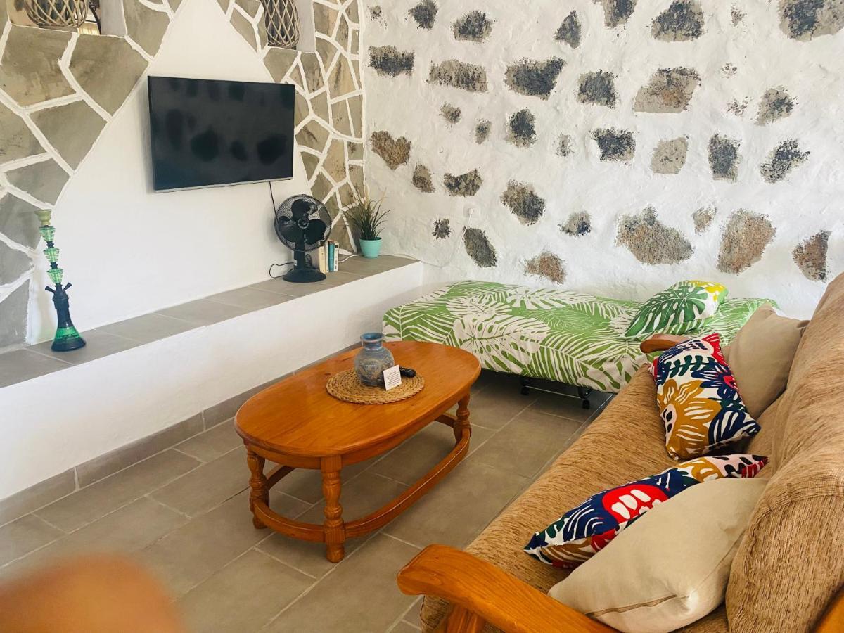 Alma #only Adults Holiday home El Charco (Las Palmas)